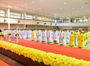 พิธีวางพวงมาลาและถวายราชสดุดี เนื่องในวันนวมินทรมหาราช พารามิเตอร์รูปภาพ 8
