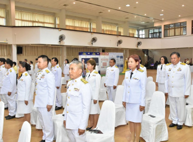 พิธีมอบแบบลายผ้าพระราชทาน “ผ้าลายสิริราชพัสตราภรณ์” พารามิเตอร์รูปภาพ 3