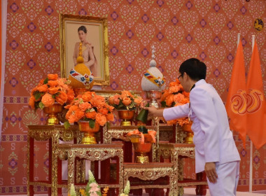 พิธีมอบแบบลายผ้าพระราชทาน “ผ้าลายสิริราชพัสตราภรณ์” พารามิเตอร์รูปภาพ 1