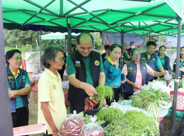 ร่วมตรวจประเมินกับคณะอนุกรรมการตรวจประเมินพิจารณาคัดเลือกสหกรณ์และกลุ่มเกษตรกรต้นแบบที่น้อมนำหลักปรัชญาของเศรษฐกิจพอเพียงไปประยุกต์ใช้ในการดำเนินงาน ... พารามิเตอร์รูปภาพ 19