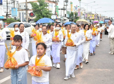 ร่วมพิธีเปิดงานแห่เทียนพรรษา ... พารามิเตอร์รูปภาพ 2