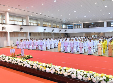 ร่วมพิธีวางพวงมาลาและถวายราชสดุดี เนื่องในวันนวมินทรมหาราช พารามิเตอร์รูปภาพ 14