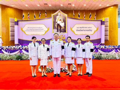 พิธีวางพวงมาลาถวายราชสักการะพระบาทสมเด็จพระมงกุฎเกล้าเจ้าอยู่หัว ... พารามิเตอร์รูปภาพ 1