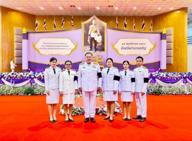 พิธีวางพวงมาลาถวายราชสักการะพระบาทสมเด็จพระมงกุฎเกล้าเจ้าอยู่หัว ... พารามิเตอร์รูปภาพ 3