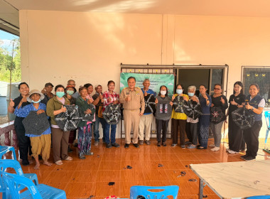 จัดอบรมให้ความรู้ในการส่งเสริมพัฒนาอาชีพและการตลาดที่เหมาะสมกับพื้นที่ให้แก่เกษตรกร ... พารามิเตอร์รูปภาพ 2