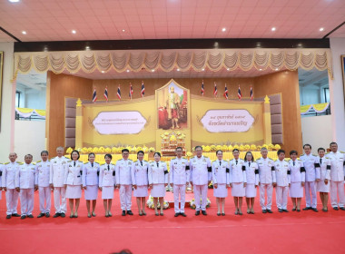 พิธีวางพานพุ่มดอกไม้ถวายราชสักการะ ... พารามิเตอร์รูปภาพ 5