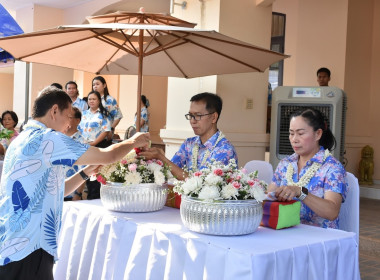 กิจกรรมรดน้ำขอพรผู้ว่าราชการจังหวัดอำนาจเจริญ ... พารามิเตอร์รูปภาพ 14