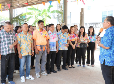 กิจกรรมสืบสานประเพณีสงกรานต์และรดน้ำขอพรผู้อาวุโส ... พารามิเตอร์รูปภาพ 26