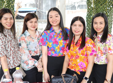 กิจกรรมสงกรานต์และรดน้ำขอพรผู้สูงอายุ พารามิเตอร์รูปภาพ 17