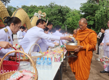 ร่วมพิธีเจริญพระพุทธมนต์และทำบุญตักบาตรถวายพระราชกุศลพระเจ้าวรวงศ์เธอ พระองค์เจ้าโสมสวลี กรมหมื่นสุทธนารีนาถ ... พารามิเตอร์รูปภาพ 5