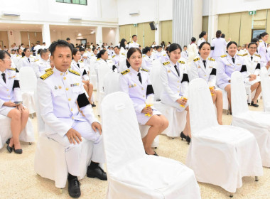 พิธีถวายเครื่องราชสักการะและวางพานพุ่ม ... พารามิเตอร์รูปภาพ 6