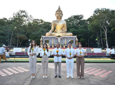 พิธีเวียนเทียนเนื่องในงานประเพณีออกพรรษา พารามิเตอร์รูปภาพ 4