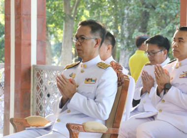 พิธีเจริญพระพุทธมนต์และทำบุญตักบาตรถวายพระราชกุศล พารามิเตอร์รูปภาพ 3