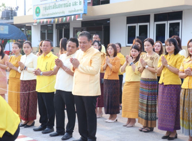 พิธีบวงสรวงตั้งศาลพระภูมิเจ้าที่และทำบุญตักบาตร พารามิเตอร์รูปภาพ 14