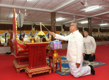 ร่วมพิธีเจริญพระพุทธมนต์และเวียนเทียนเนื่องในวันวิสาขบูชา พารามิเตอร์รูปภาพ 9