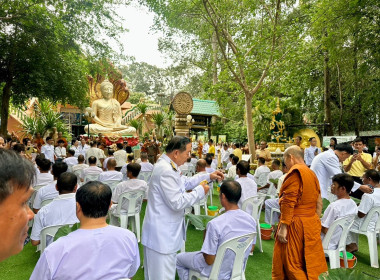 โครงการบรรพชาอุปสมบทเฉลิมพระเกียรติพระบาทสมเด็จพระเจ้าอยู่หัว ... พารามิเตอร์รูปภาพ 3